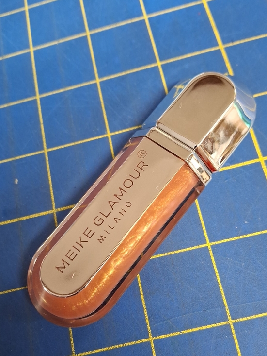 Meike Glamour Other - Meike Glamour Milano Lipstick 10g 02 Irridescent